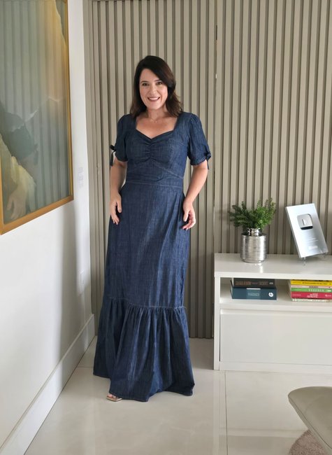 Vestido Longo Jeans Cintura Marcada com Babado 100%Algodão
